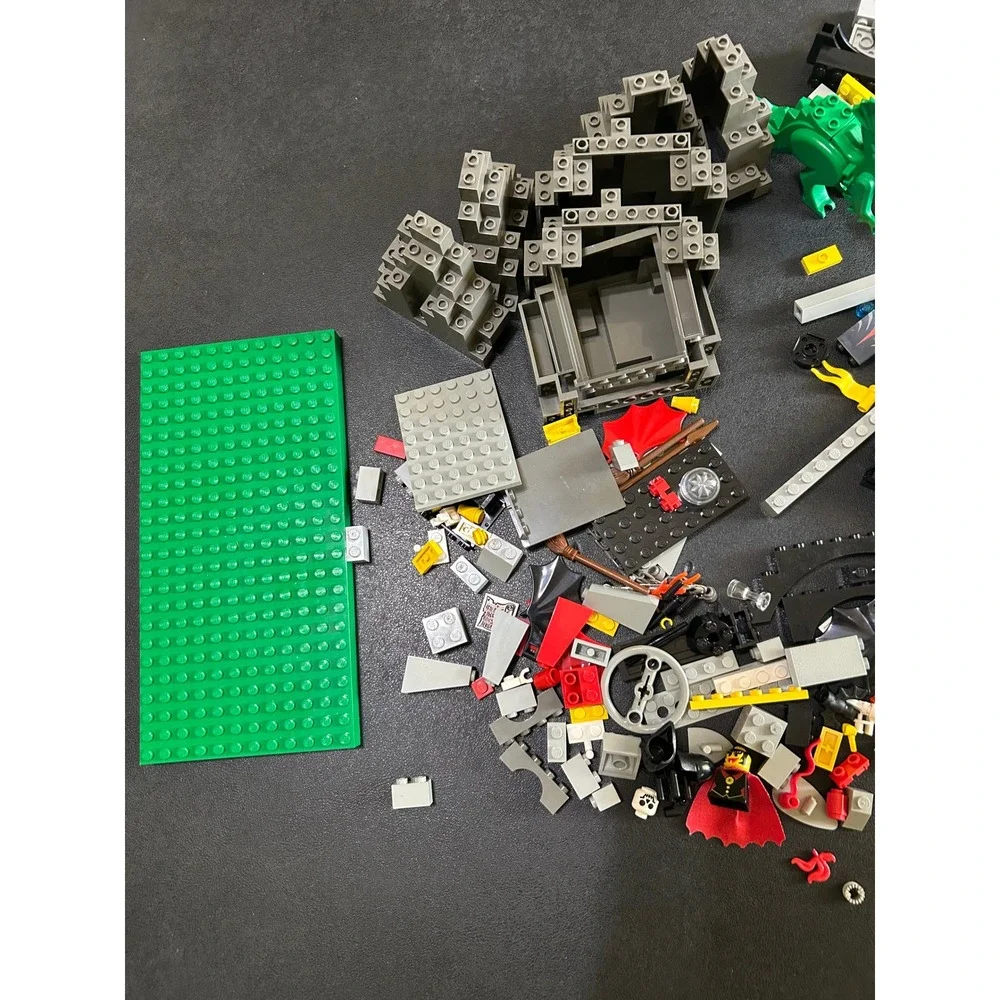 VTG Lego Witch's Magic Manor Fright Knights 6087 INCOMPLETE Set w/ Box READ